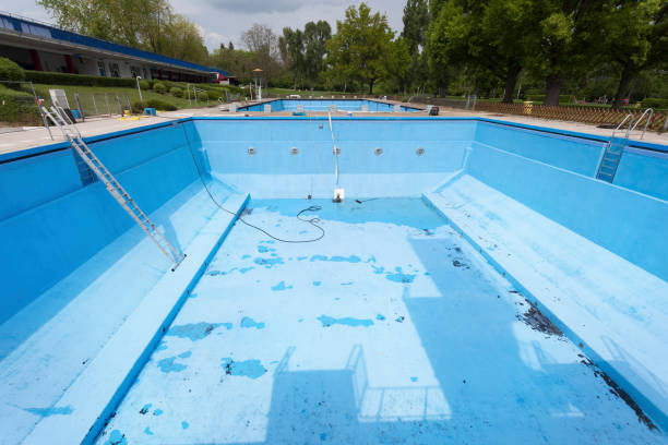 Best Emergency water damage restoration  in Whitg, IN
